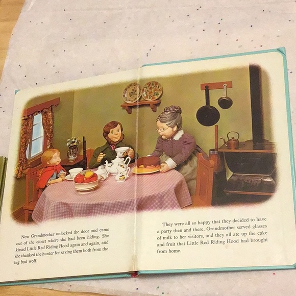 COPY - Little Red Riding Hood antique 3D hardcover board book Grossett & Dunlap - Picture 12 of 14
